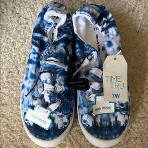 Time and Tru Blue and White Sneakers Slip-On Casual